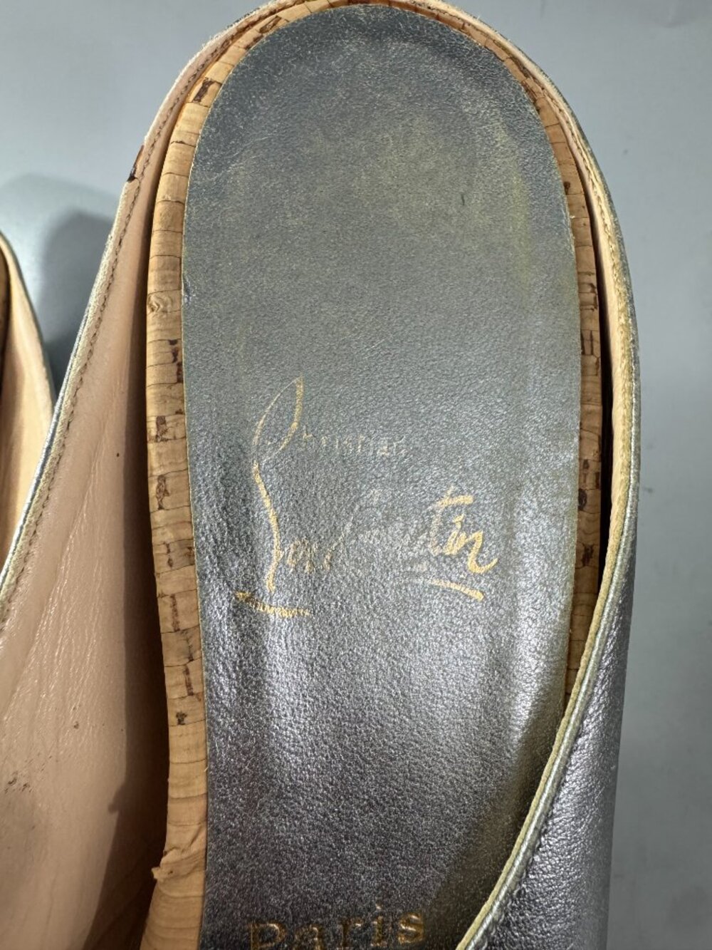 Authentic Christian Louboutin Silver Metallic Leather Cork Wedges, Size 41 - Picture 12 of 14